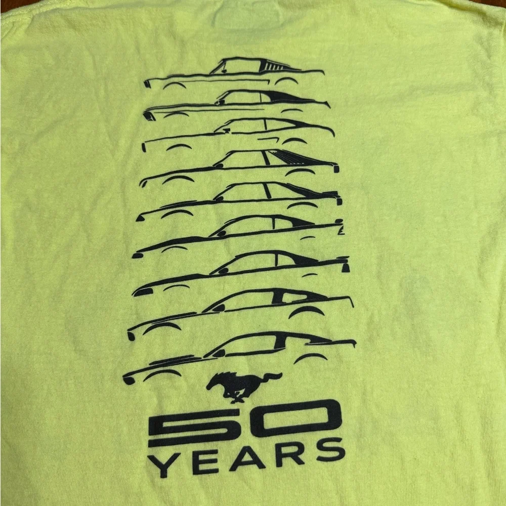 Ford’s Garage Yellow Mustang Graphic w/ image on back Short Sleeve T-Shirt - Picture 5 of 7